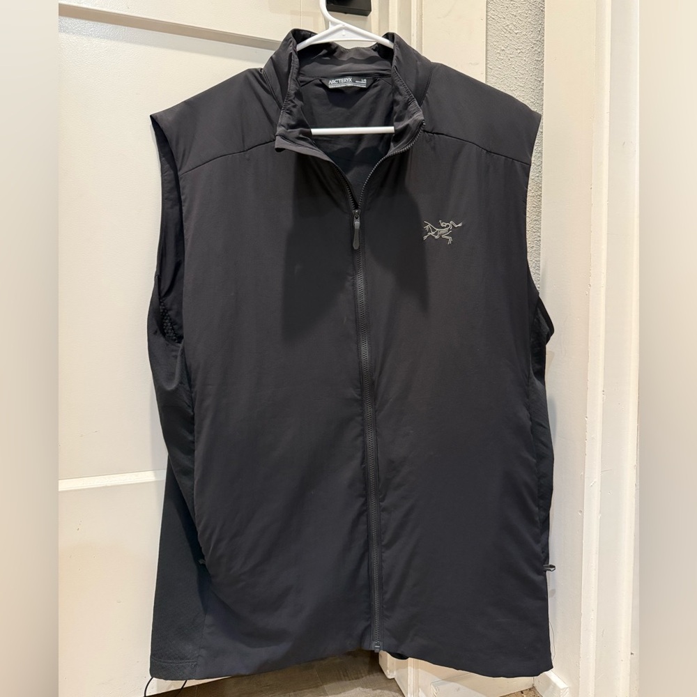 Arc'teryx Midnight Black Outerwear